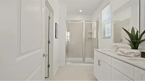 828 Aubey Lane Debary FL 32713