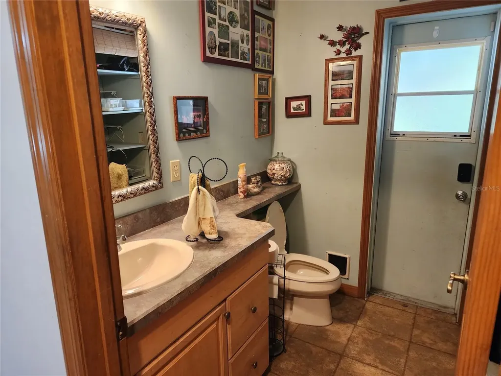 1427 NE 10th Street Ocala FL 34470