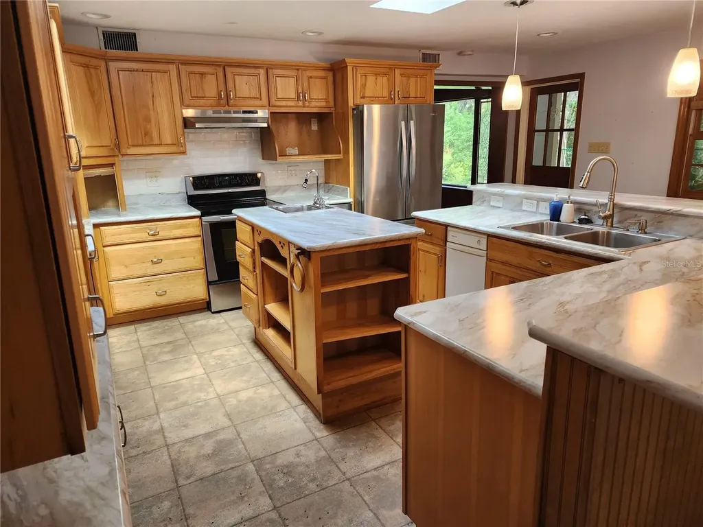 1427 NE 10th Street Ocala FL 34470