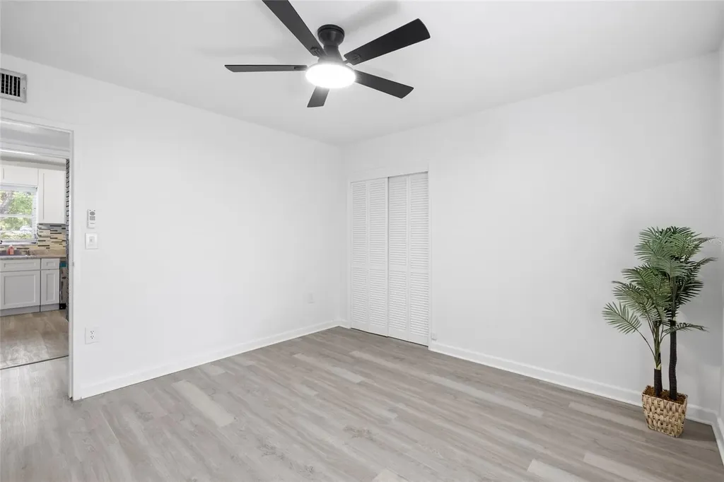 8510 N Seminole Avenue Tampa FL 33604