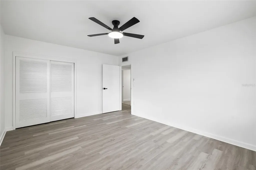 8510 N Seminole Avenue Tampa FL 33604