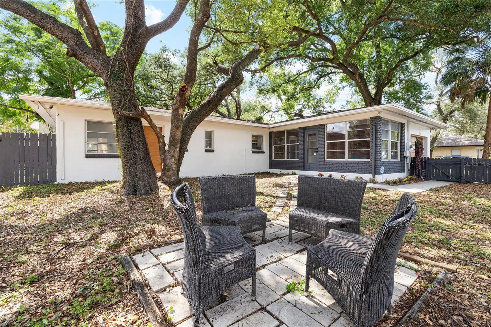 8510 N Seminole Avenue Tampa FL 33604