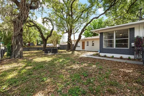 8510 N Seminole Avenue Tampa FL 33604
