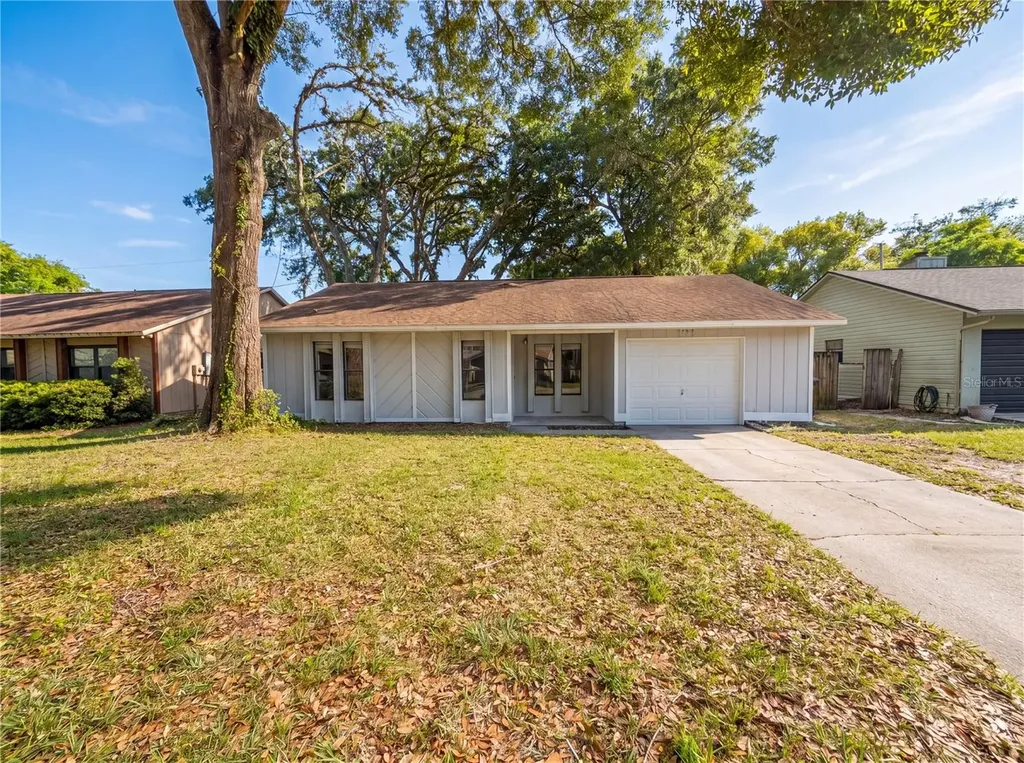 3622 Shady Grove Circle Orlando FL 32810