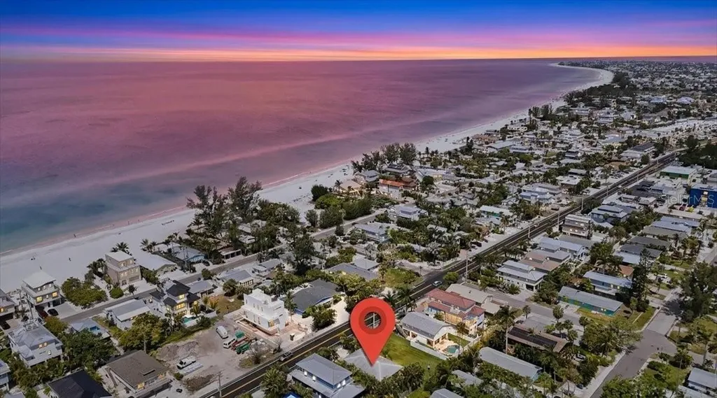 2811 Gulf Drive Holmes Beach FL 34217