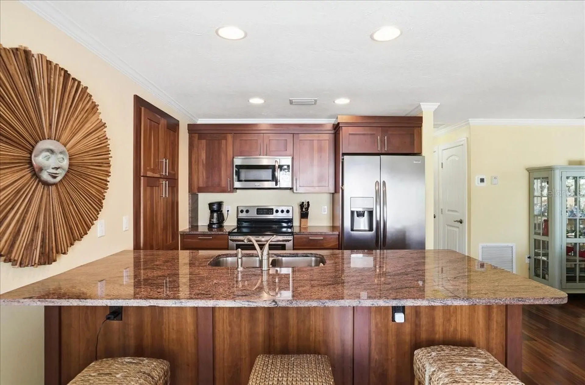 2811 Gulf Drive Holmes Beach FL 34217