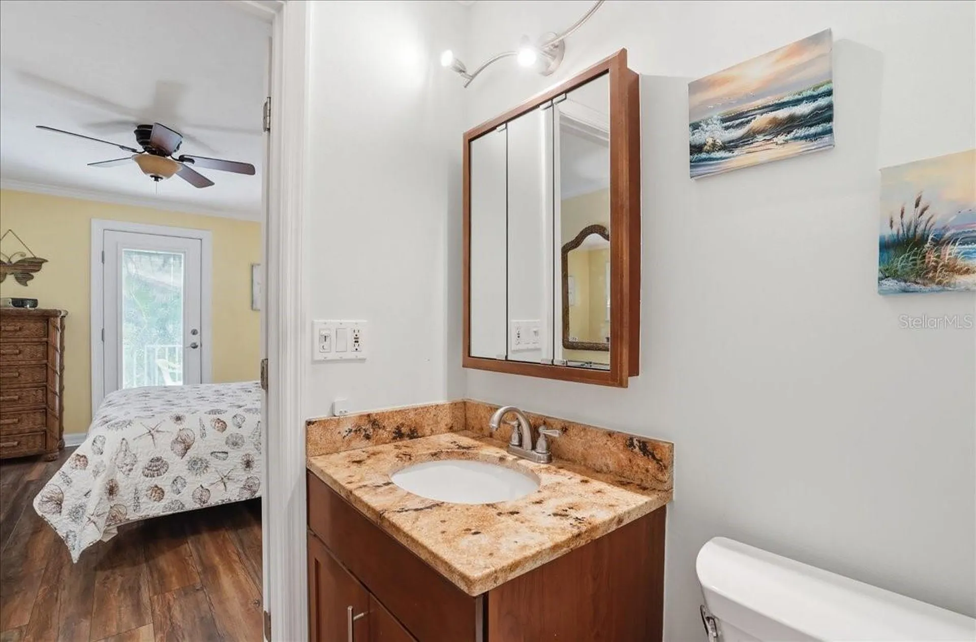 2811 Gulf Drive Holmes Beach FL 34217