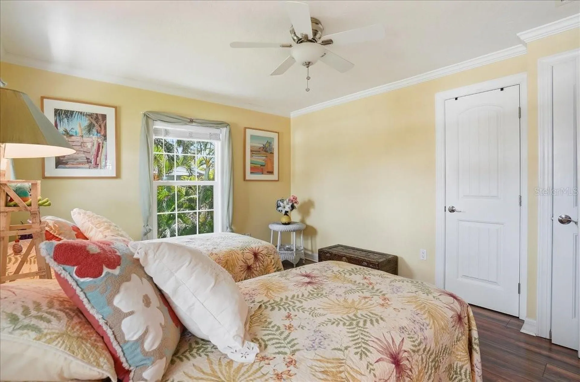 2811 Gulf Drive Holmes Beach FL 34217