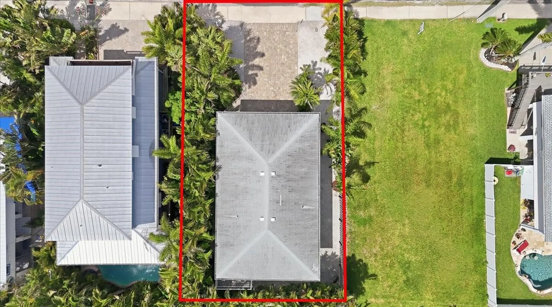 2811 Gulf Drive Holmes Beach FL 34217