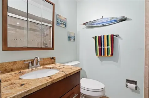 2811 Gulf Drive Holmes Beach FL 34217