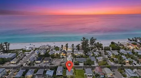 2811 Gulf Drive Holmes Beach FL 34217
