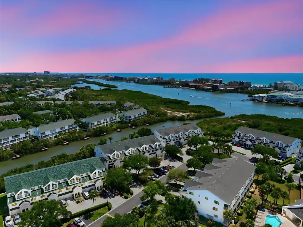 14837 Seminole Trail Seminole FL 33776