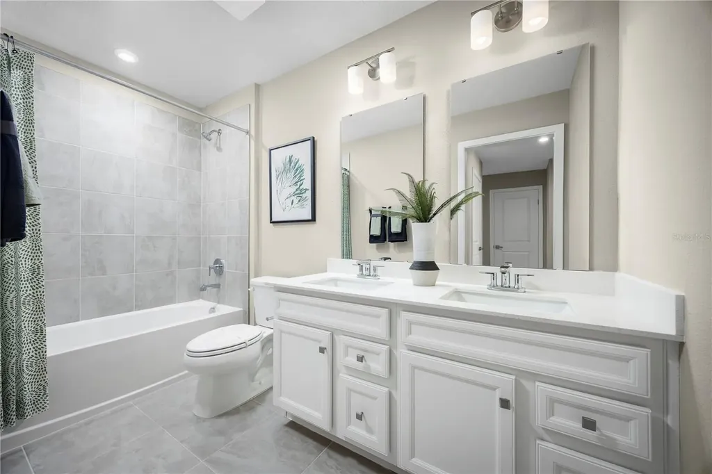 1738 Kendall Pointe Place Melbourne FL 32935