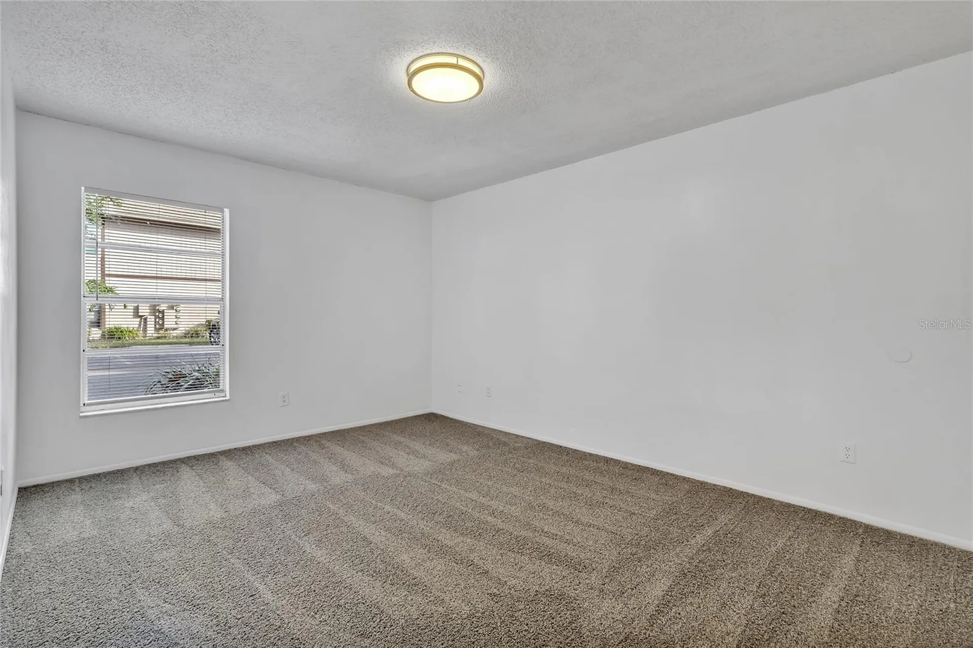 4838 S Semoran Boulevard Orlando FL 32822
