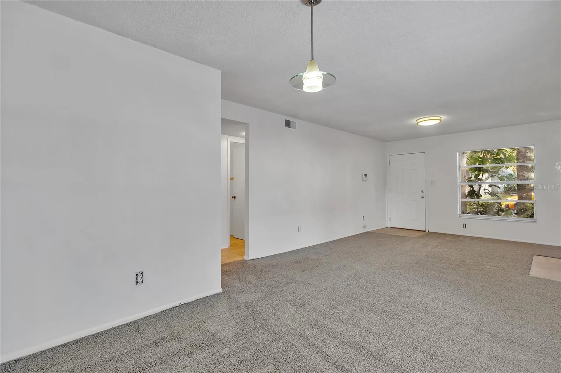 4838 S Semoran Boulevard Orlando FL 32822