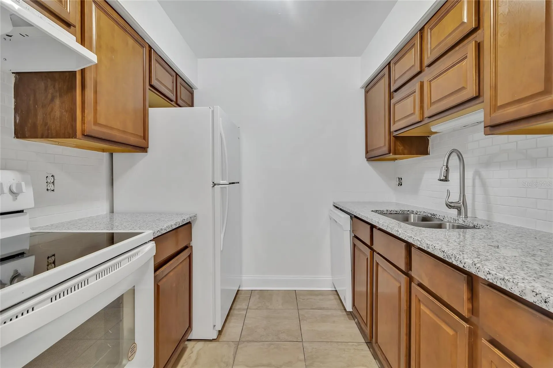 4838 S Semoran Boulevard Orlando FL 32822