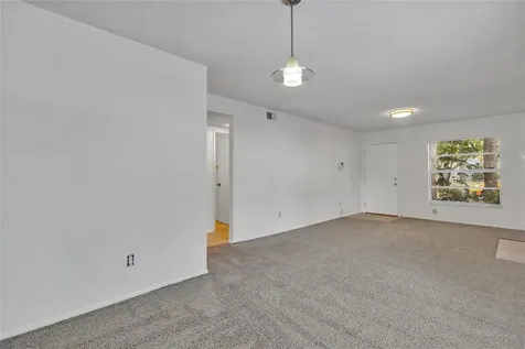 4838 S Semoran Boulevard Orlando FL 32822