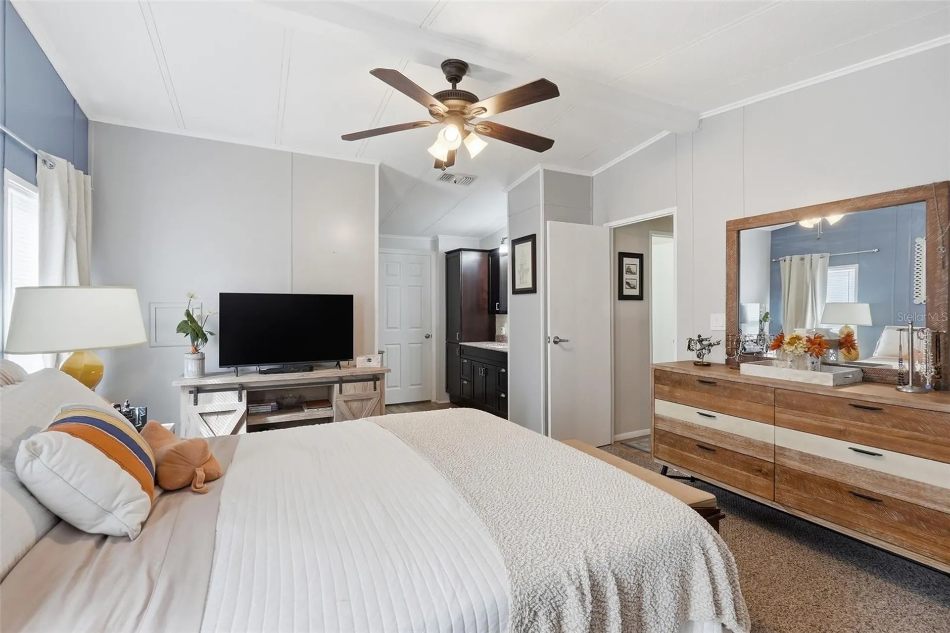 111 Winterberry Avenue Wildwood FL 34785