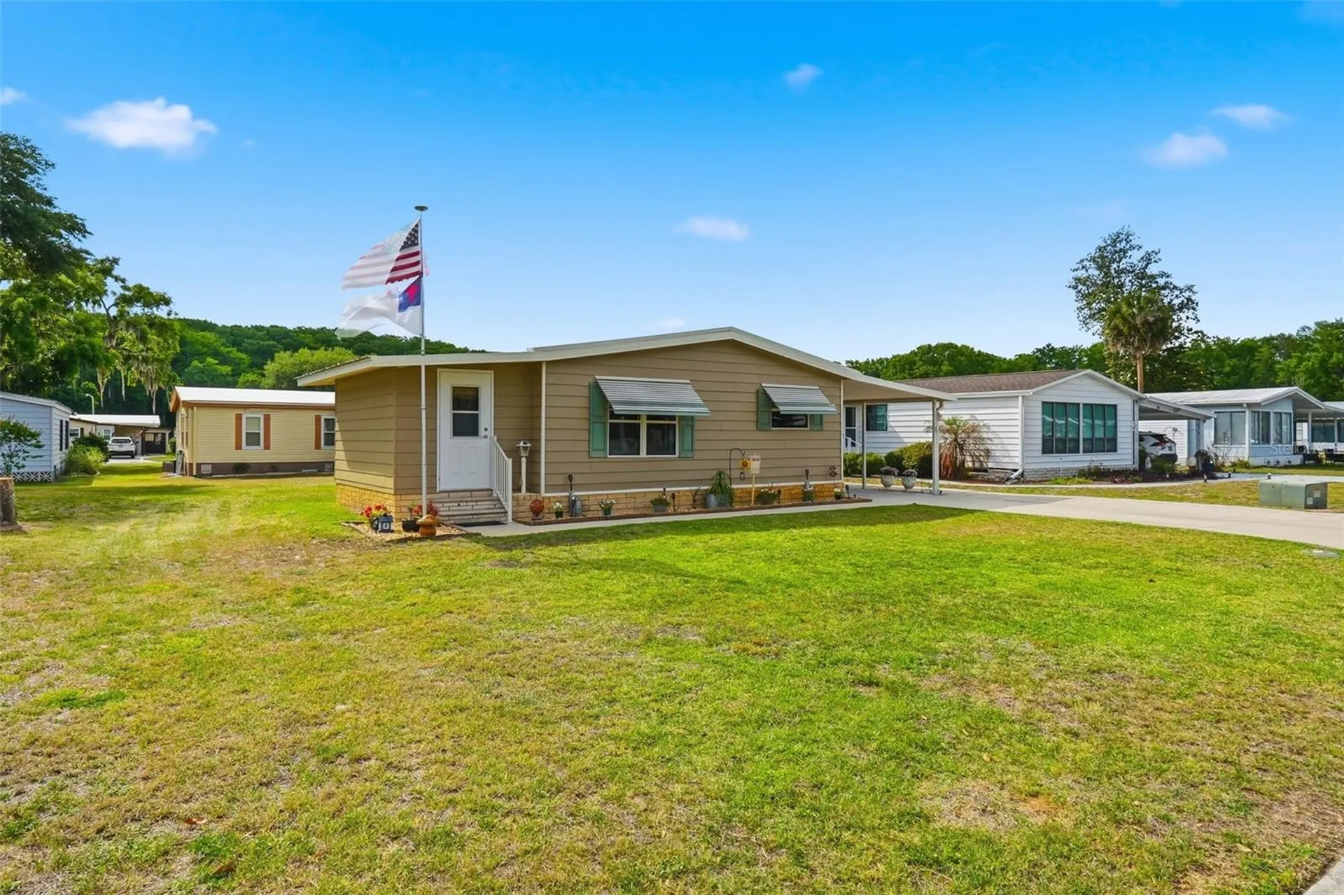 111 Winterberry Avenue Wildwood FL 34785