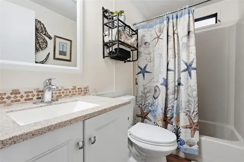 111 Winterberry Avenue Wildwood FL 34785