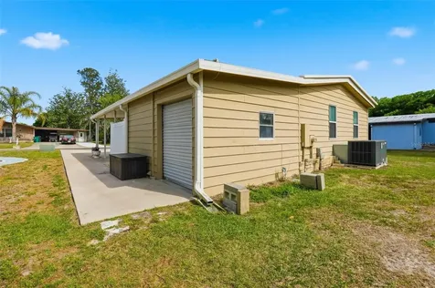111 Winterberry Avenue Wildwood FL 34785