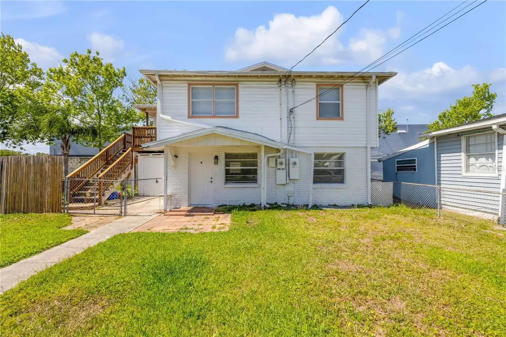 1051 June Terrace Daytona Beach FL 32119