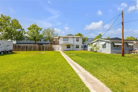 1051 June Terrace Daytona Beach FL 32119