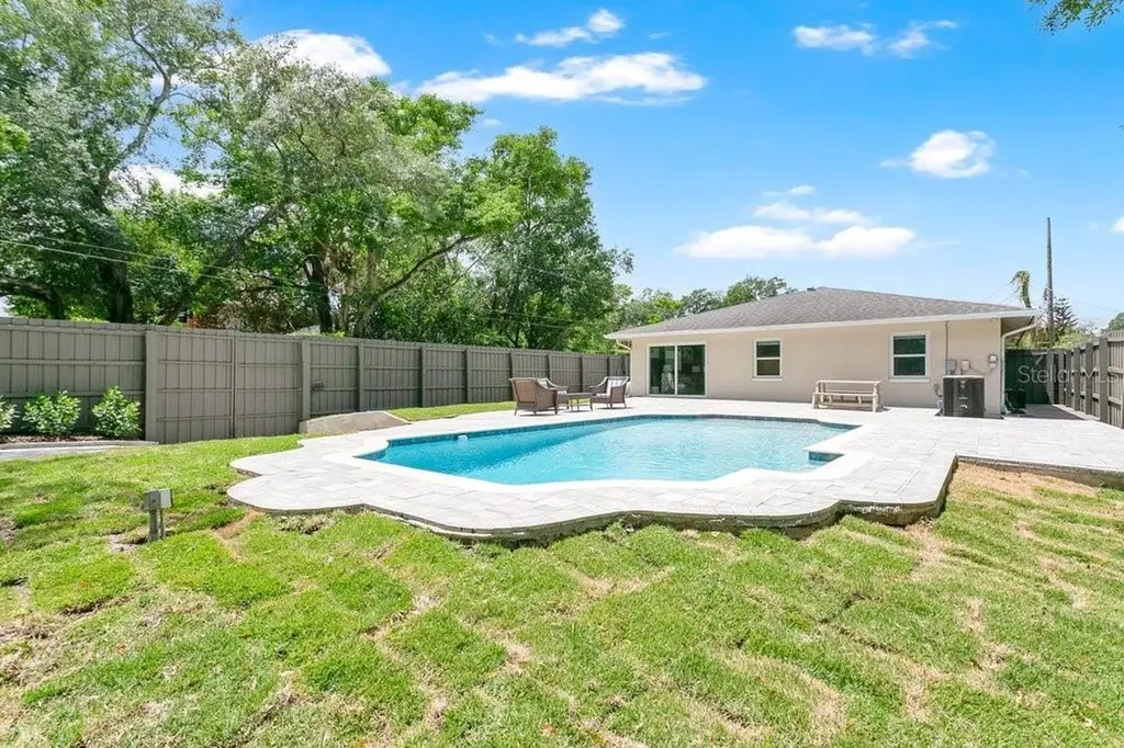 3221 Martin Street Orlando FL 32806