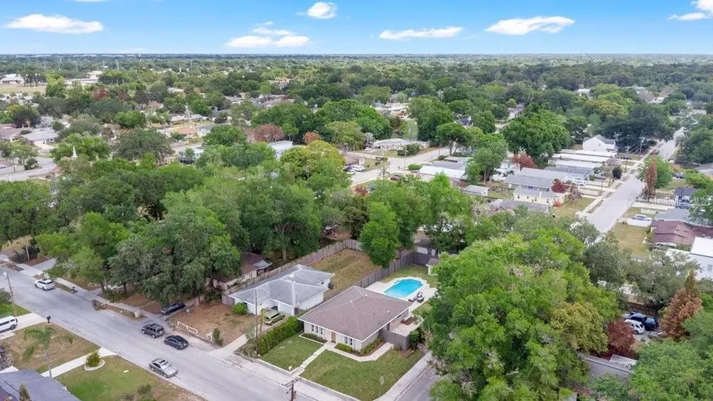 3221 Martin Street Orlando FL 32806
