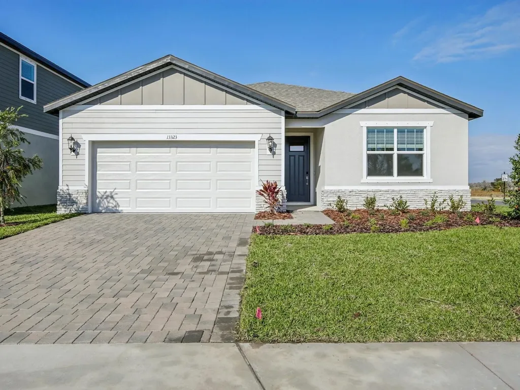 13323 Shellmore Avenue Palmetto FL 34221