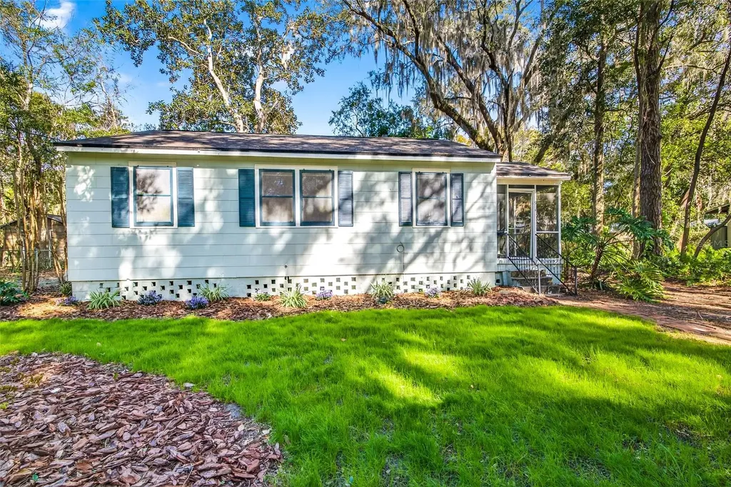 914 NE 6th Avenue Gainesville FL 32601