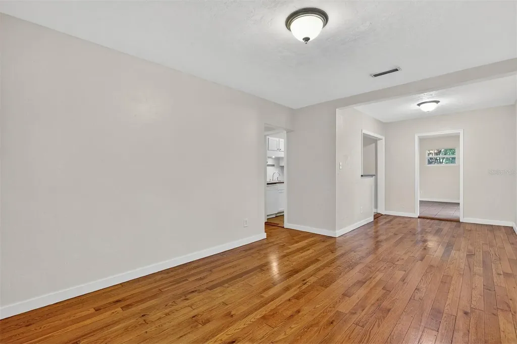 914 NE 6th Avenue Gainesville FL 32601