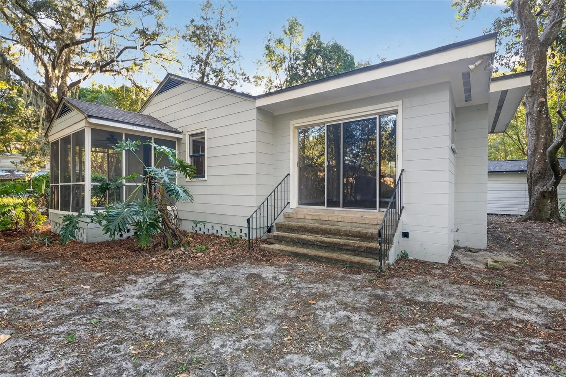 914 NE 6th Avenue Gainesville FL 32601