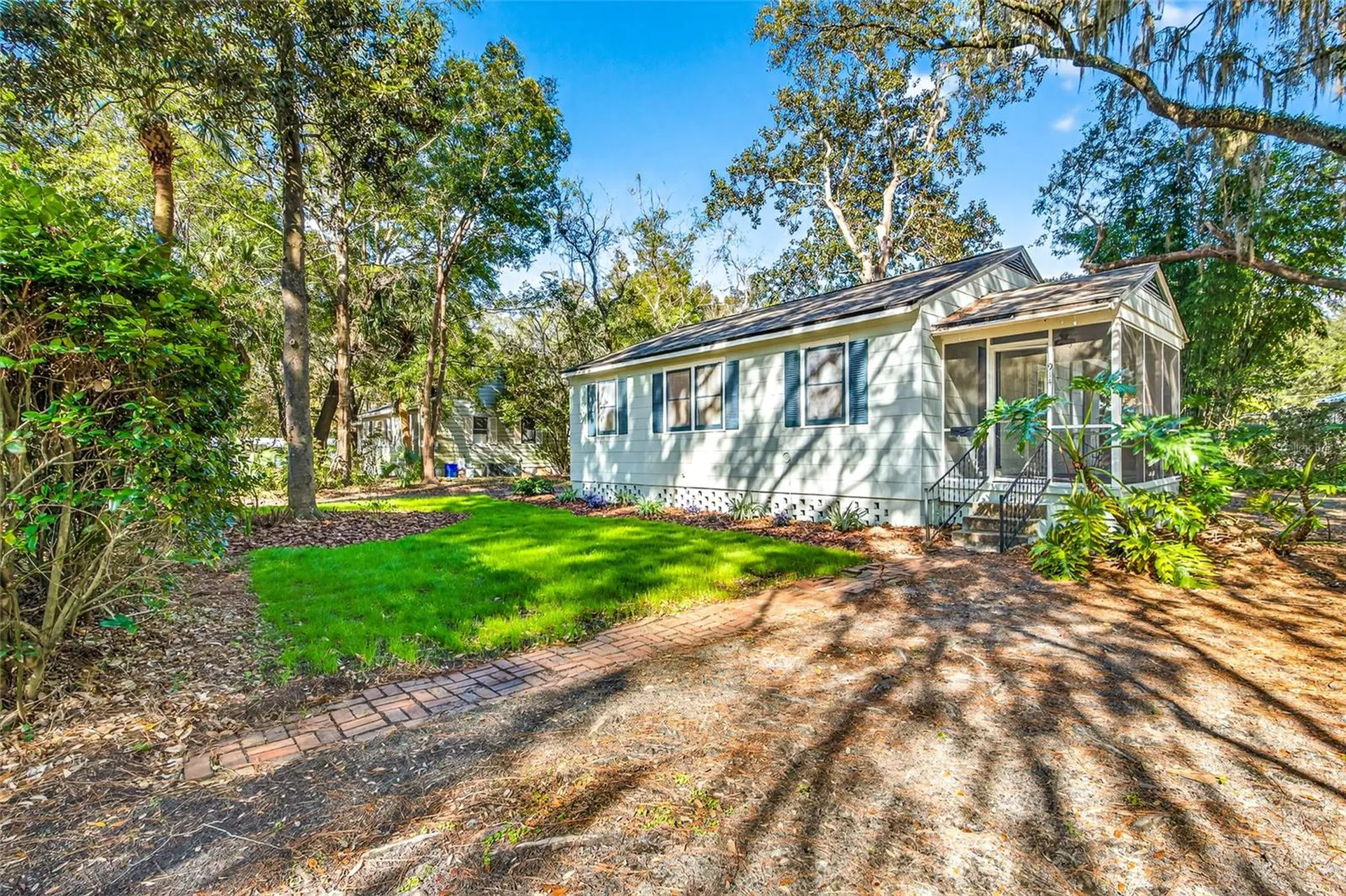 914 NE 6th Avenue Gainesville FL 32601
