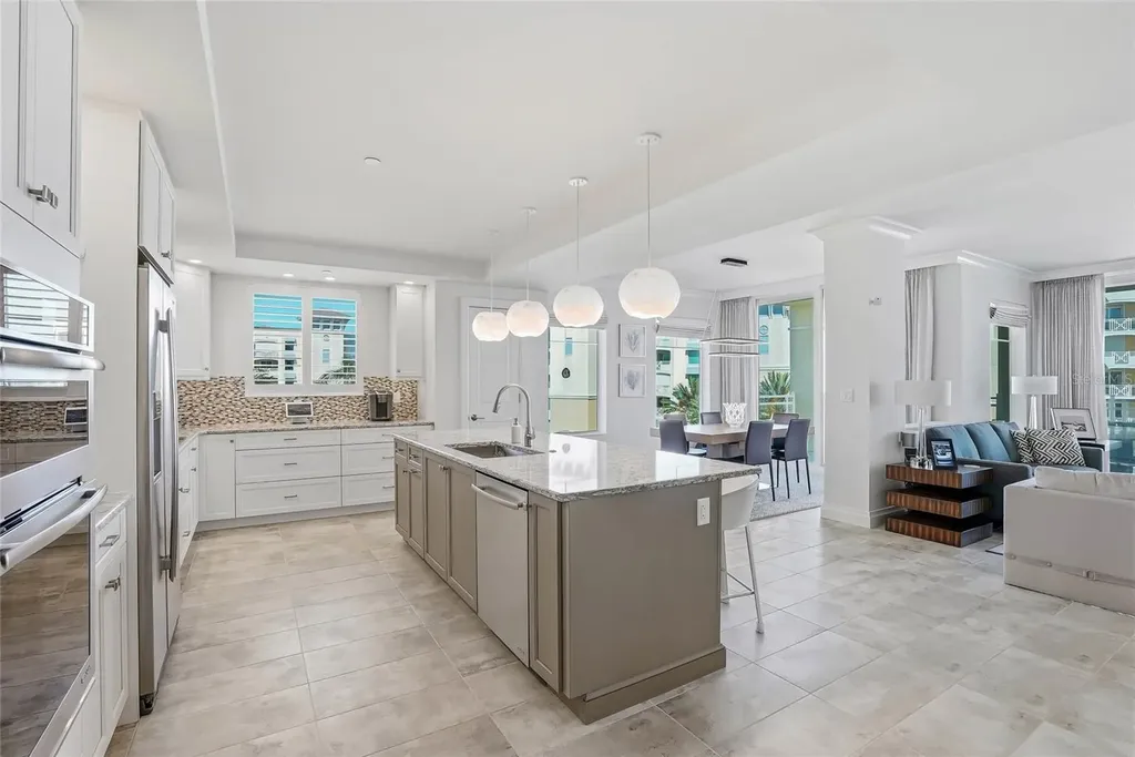 650 Collany Road Tierra Verde FL 33715