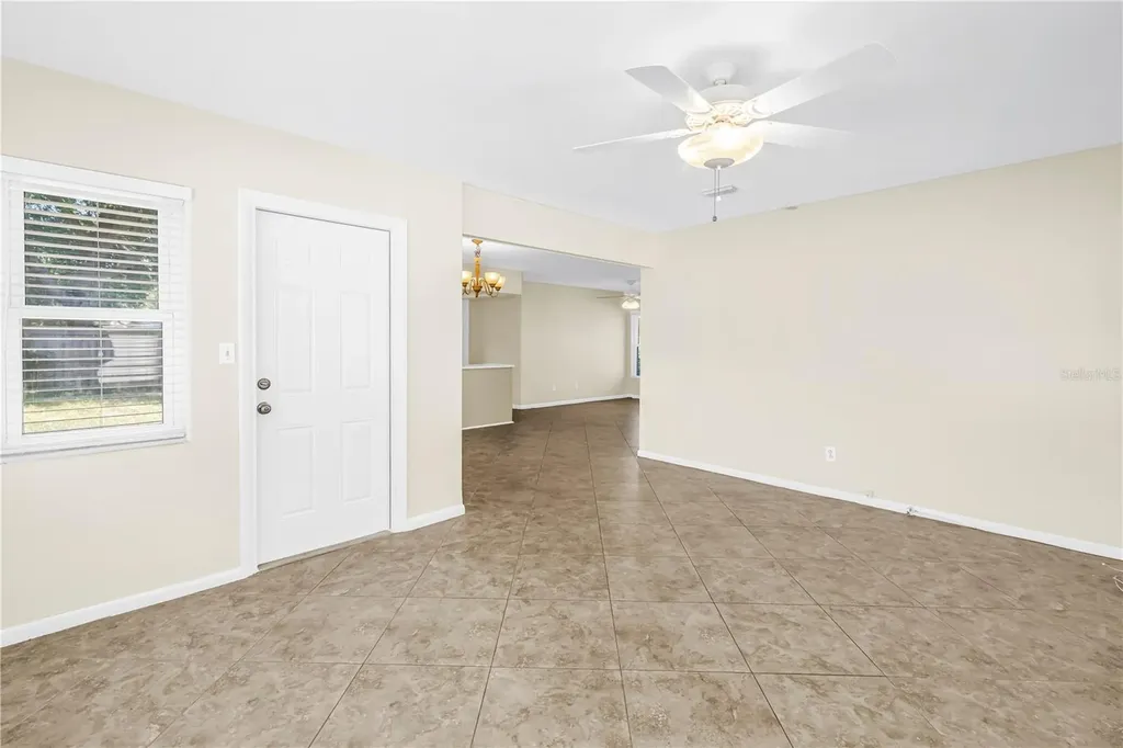 7145 16th Street N St Petersburg FL 33702
