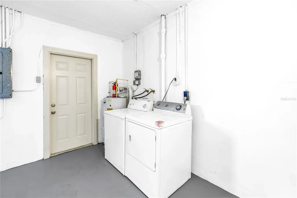 7145 16th Street N St Petersburg FL 33702