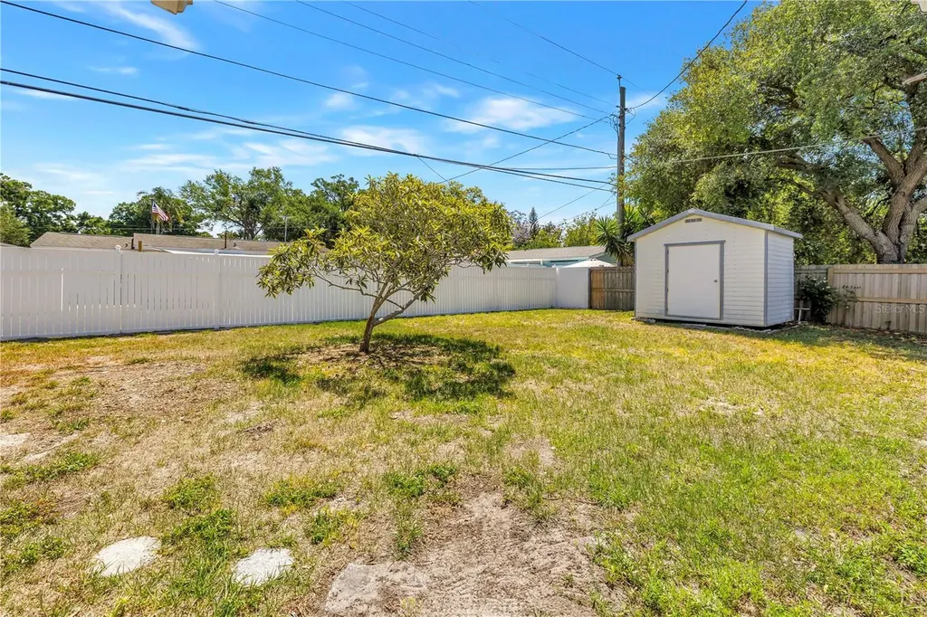 7145 16th Street N St Petersburg FL 33702