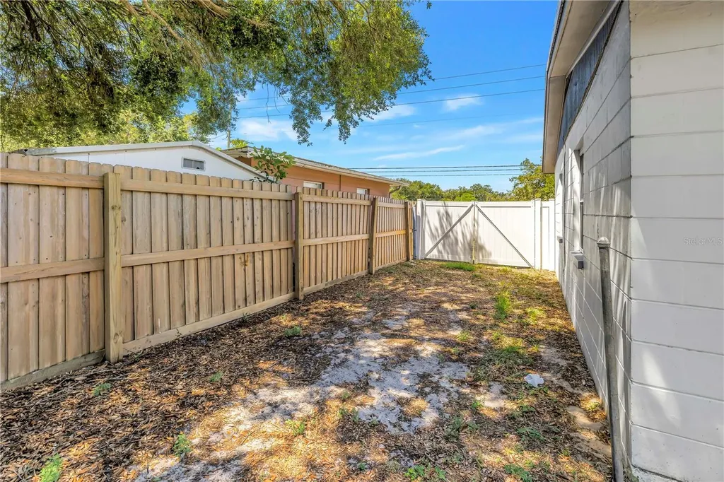 7145 16th Street N St Petersburg FL 33702