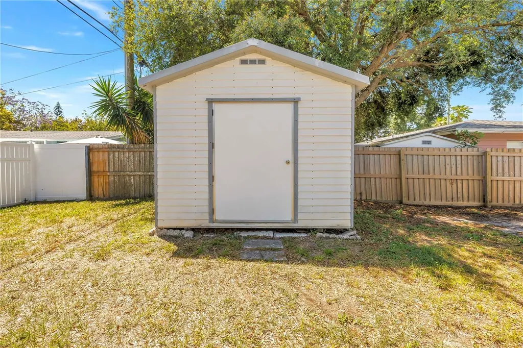 7145 16th Street N St Petersburg FL 33702