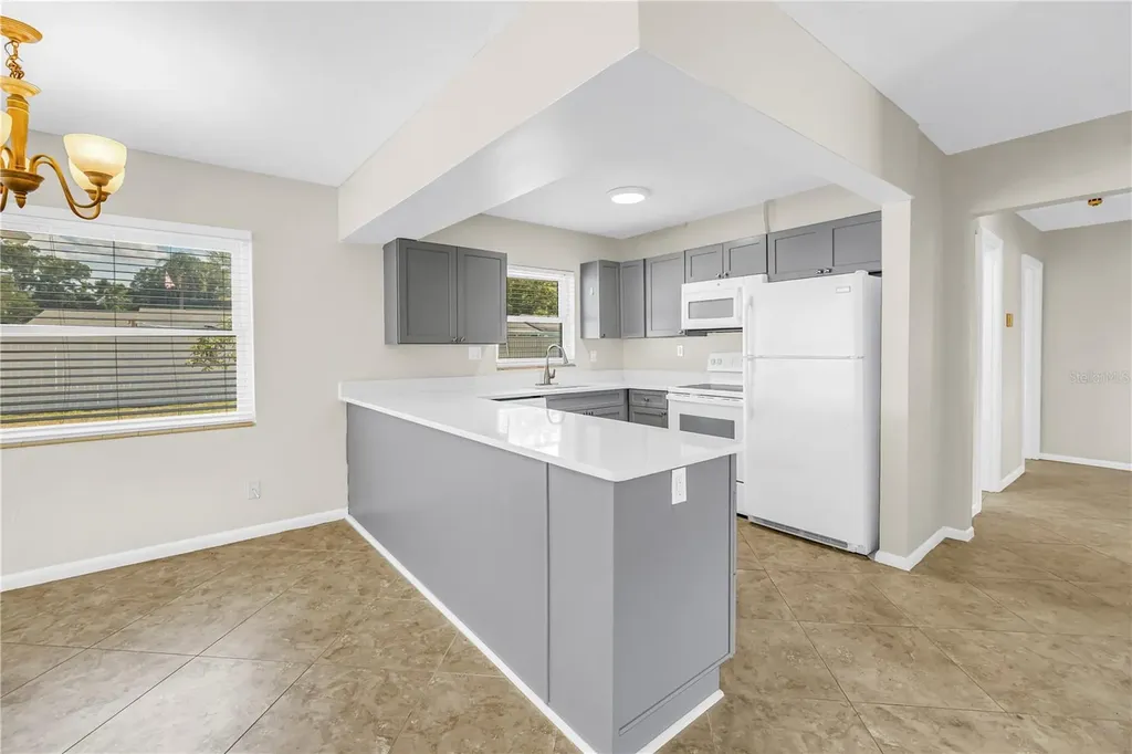 7145 16th Street N St Petersburg FL 33702