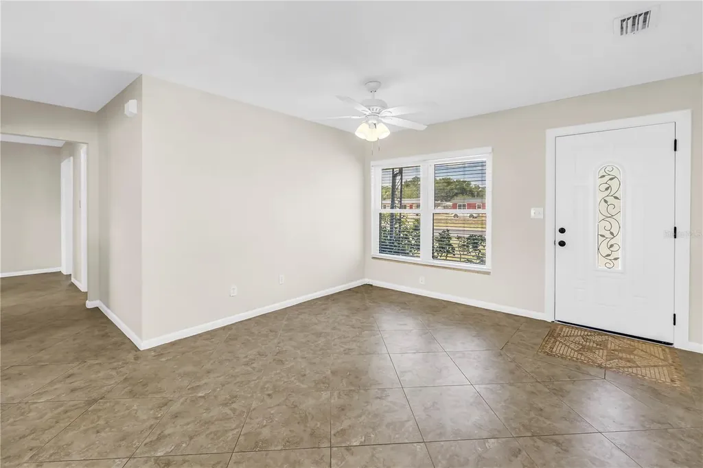 7145 16th Street N St Petersburg FL 33702
