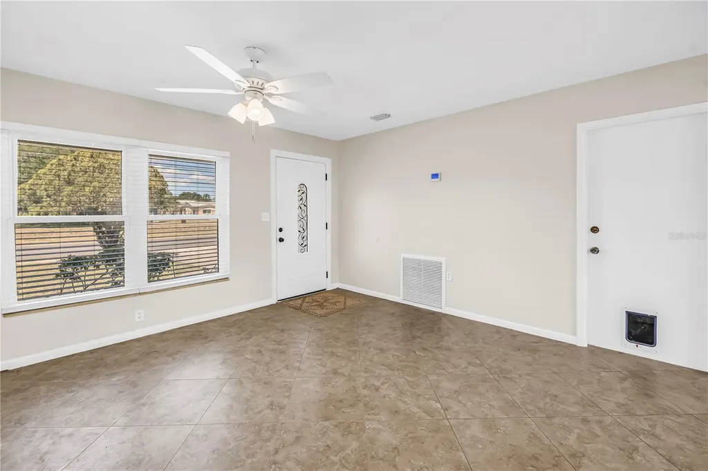 7145 16th Street N St Petersburg FL 33702