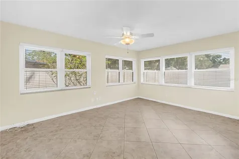 7145 16th Street N St Petersburg FL 33702