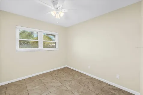 7145 16th Street N St Petersburg FL 33702
