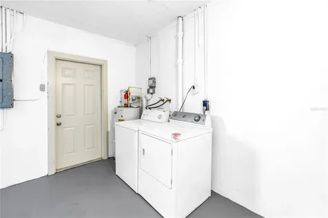 7145 16th Street N St Petersburg FL 33702