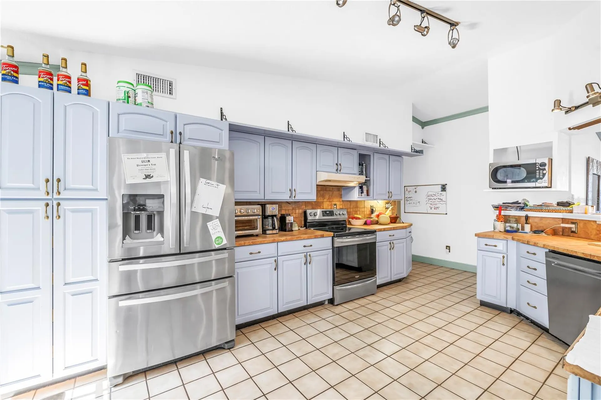 216 16th Avenue SE St Petersburg FL 33701