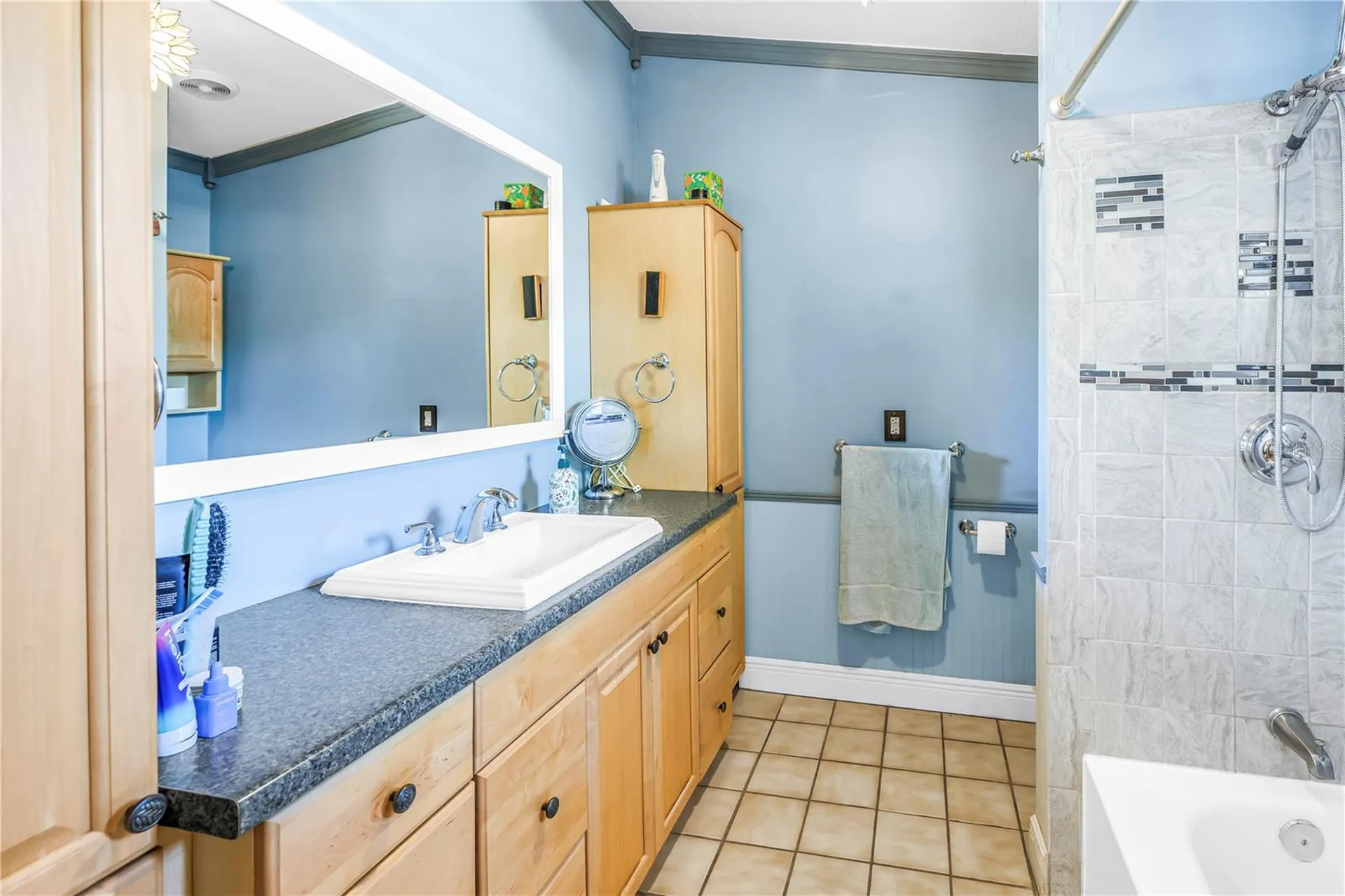 216 16th Avenue SE St Petersburg FL 33701