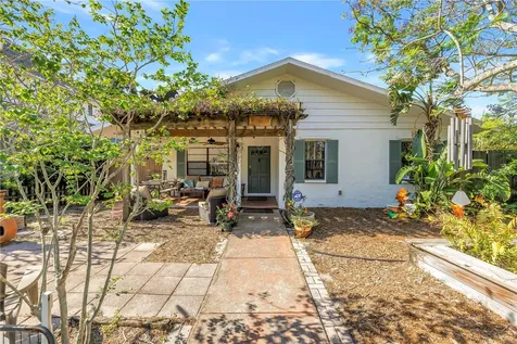 216 16th Avenue SE St Petersburg FL 33701