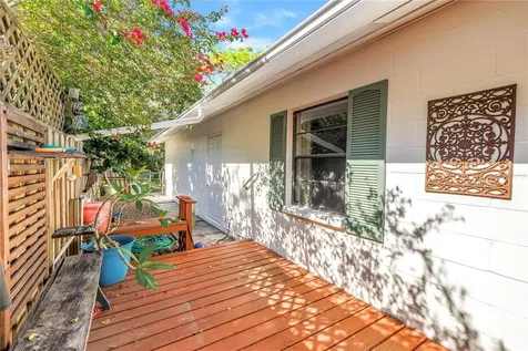 216 16th Avenue SE St Petersburg FL 33701